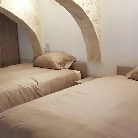 Charming Maisonette Minutes Away From Valletta! 61 *